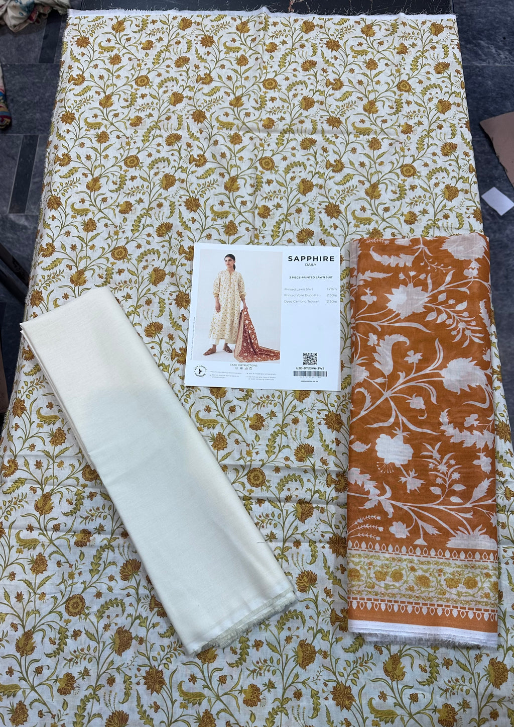 SAPHHIRE 3 PIECE - PRINTED LAWN SUIT