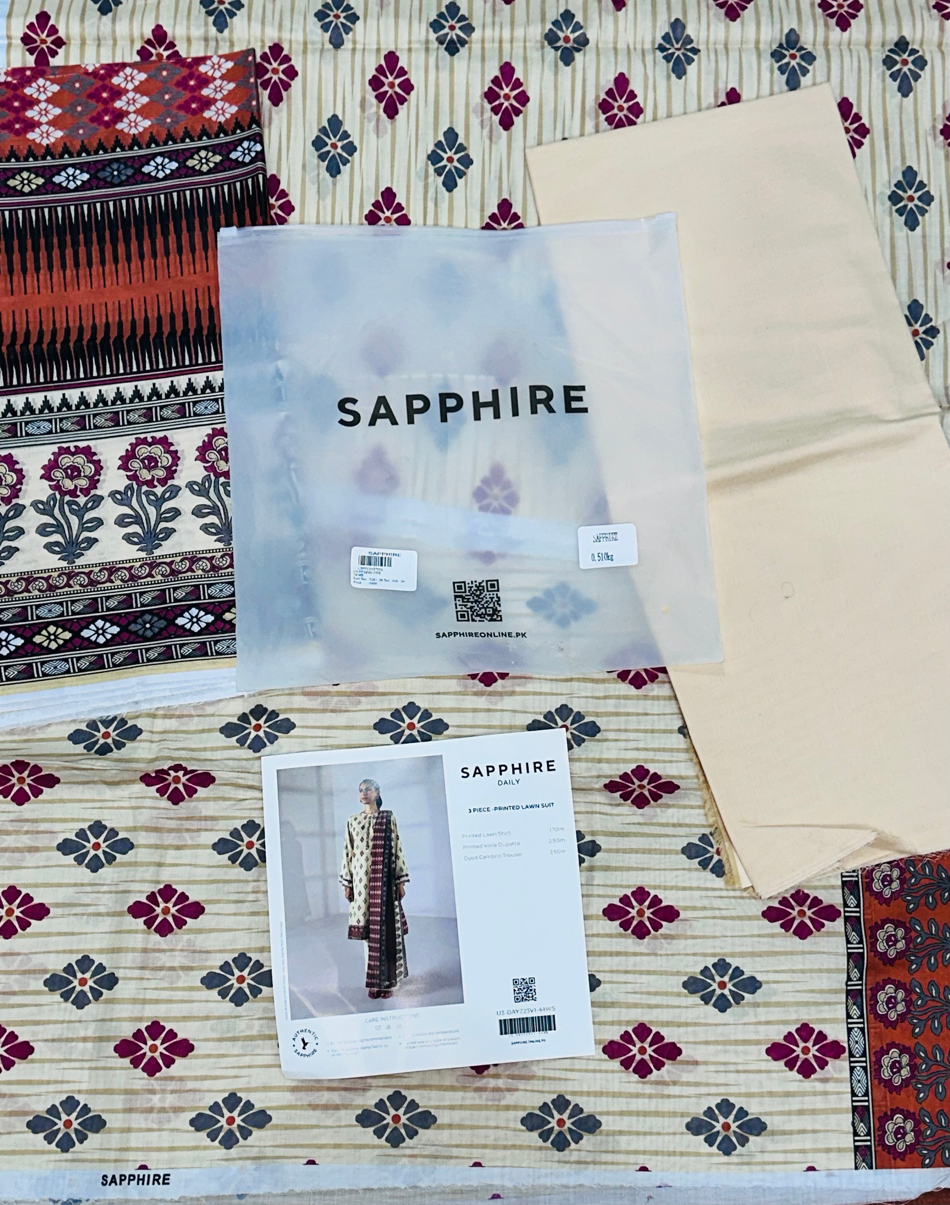 SAPHHIRE PRINTED 3PC LAWN SUIT