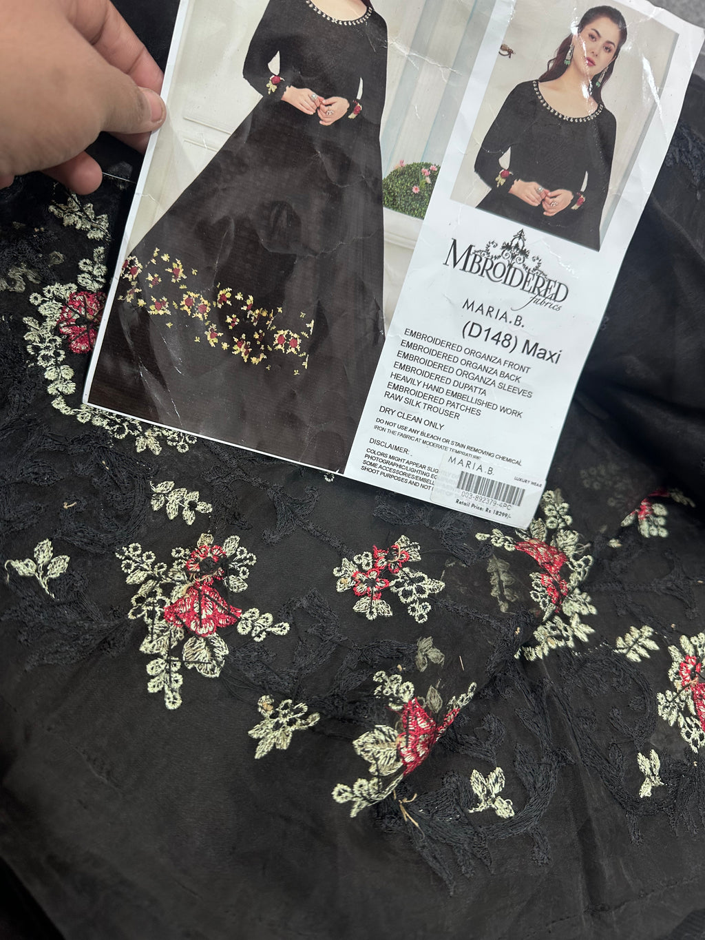 MARIA B LUXURY HEAVY EMBROIDERED 3PC